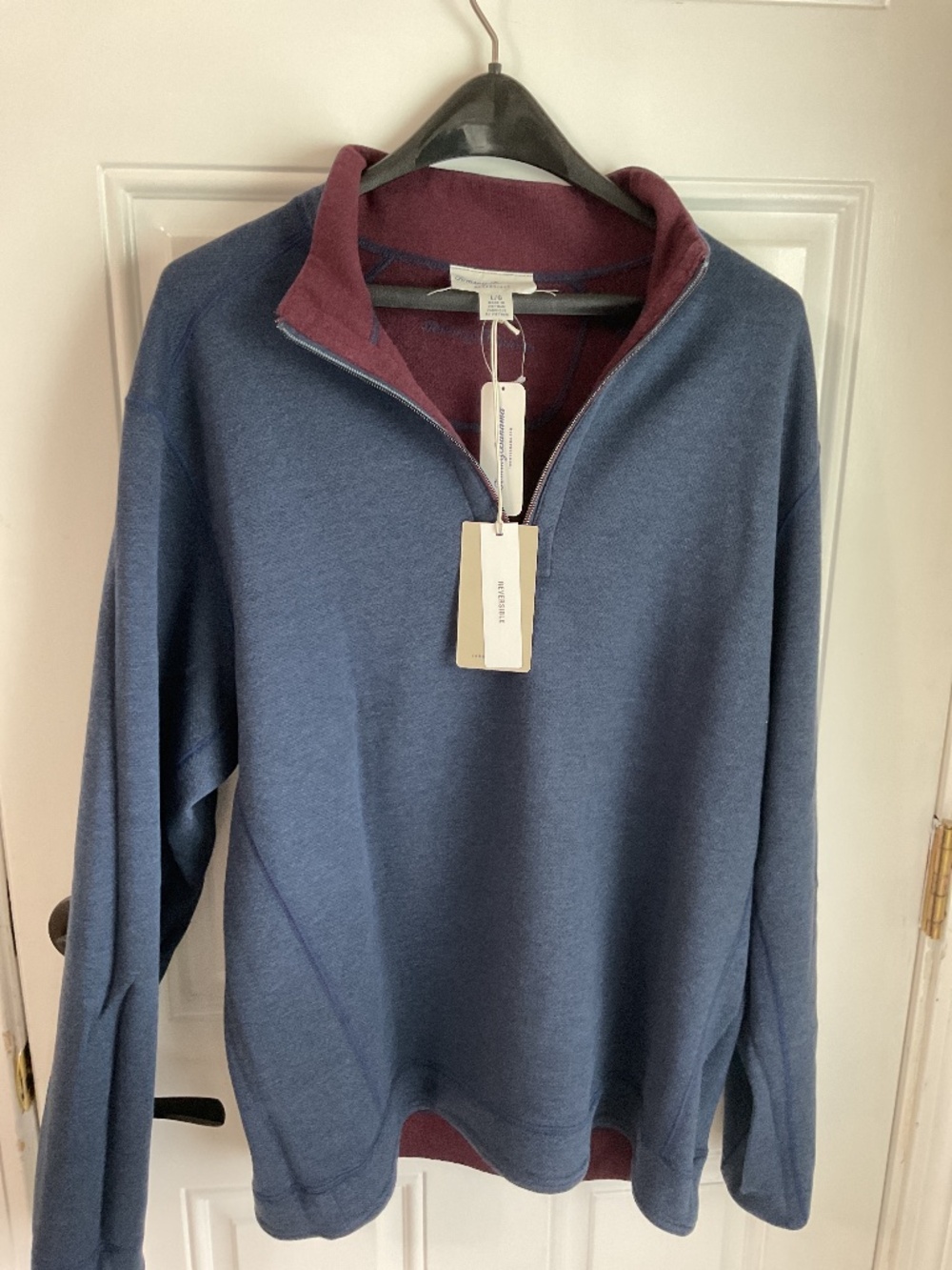 Tommy Bahama Large Reversible sweater